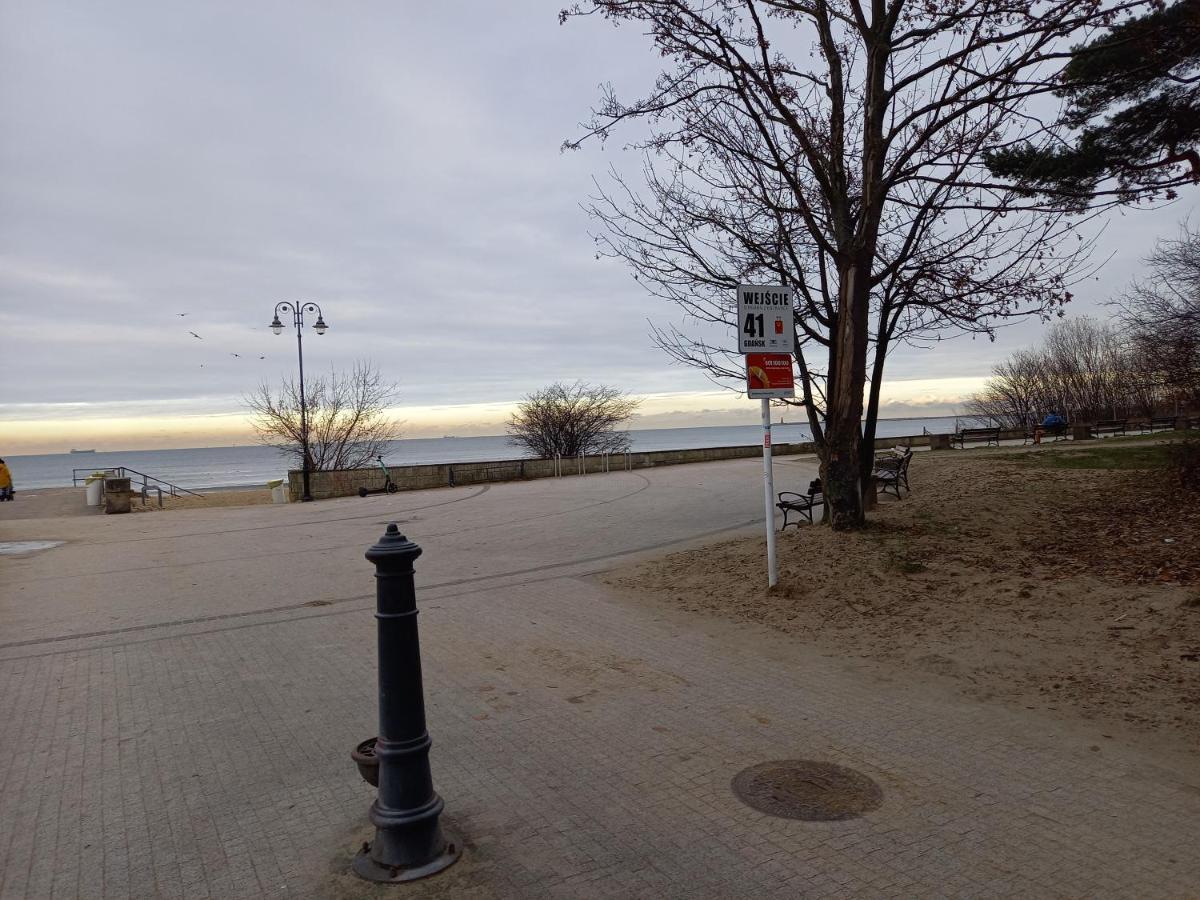 Brzezno Plaza Appartement Gdańsk Buitenkant foto